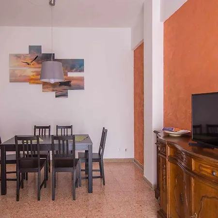 Residenza Franca Vista Panoramica 斯培西亚